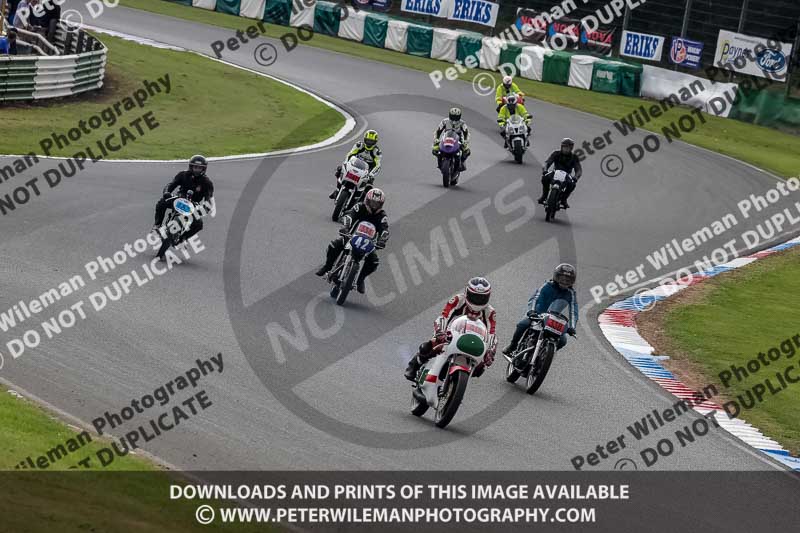 Vintage motorcycle club;eventdigitalimages;mallory park;mallory park trackday photographs;no limits trackdays;peter wileman photography;trackday digital images;trackday photos;vmcc festival 1000 bikes photographs